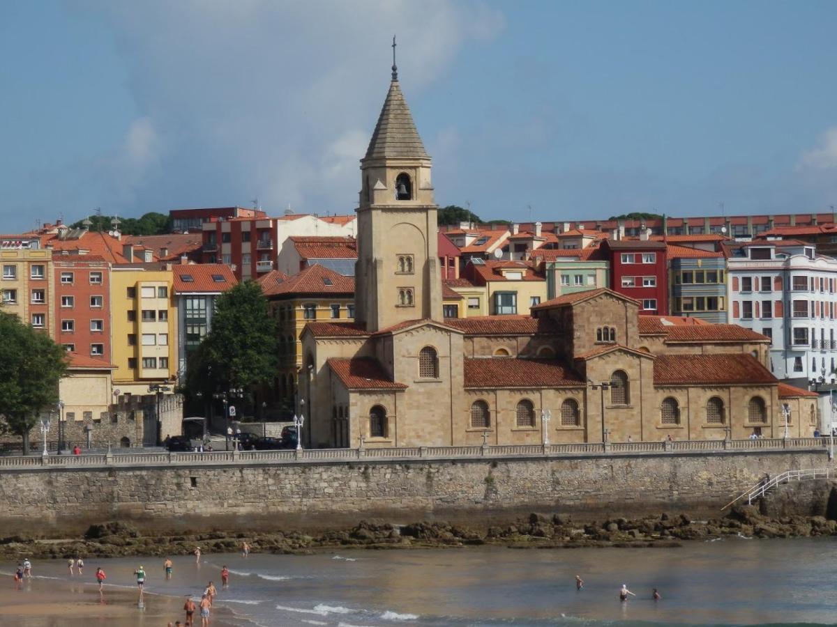 Atico En Cimadevilla Mirando Al Mar Gijón Eksteriør bilde
